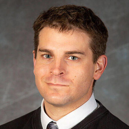 Sheridan College Veterans' Advisor Sam Draznin